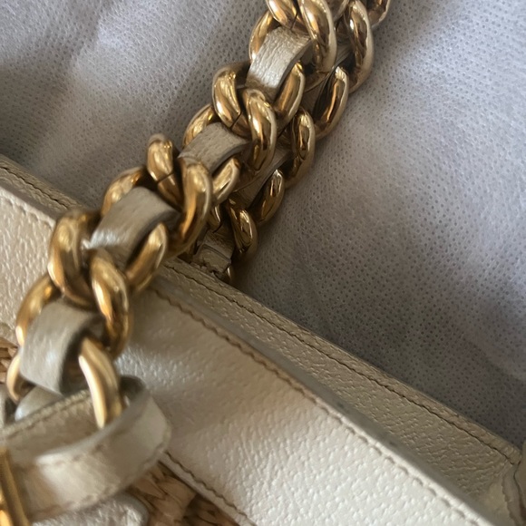 PRADA BAG WITH SHOULDER STRAP. - Picture 11 of 15